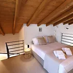 Akria Thea Villa *
