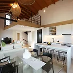 Akria Thea Villa