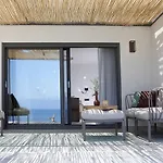Villa Akria Thea